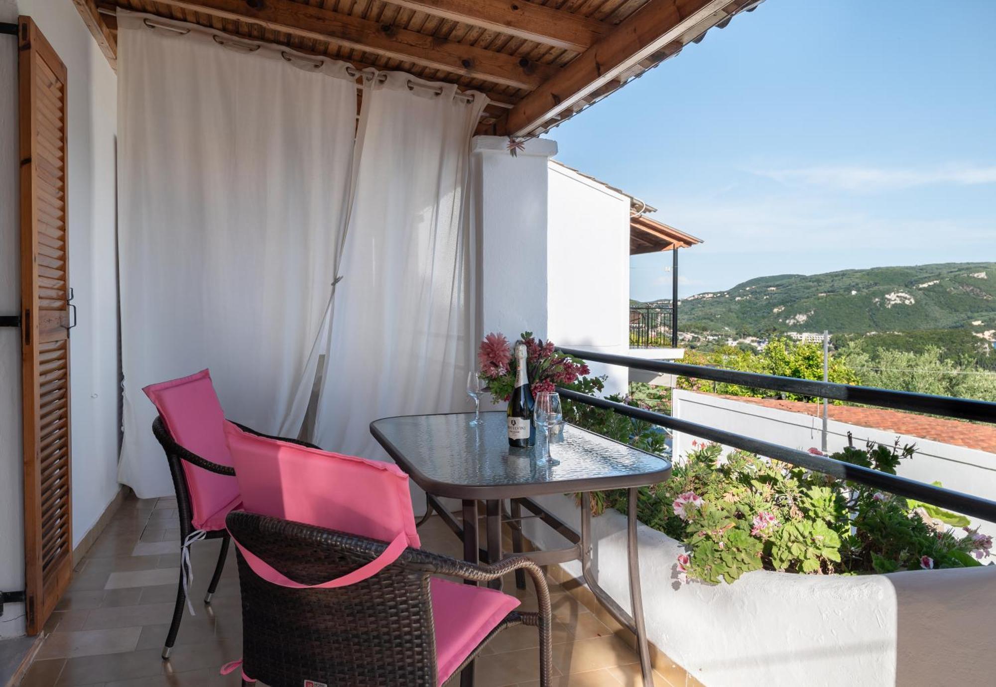 Ulisse Apartments Палеокастрица Экстерьер фото